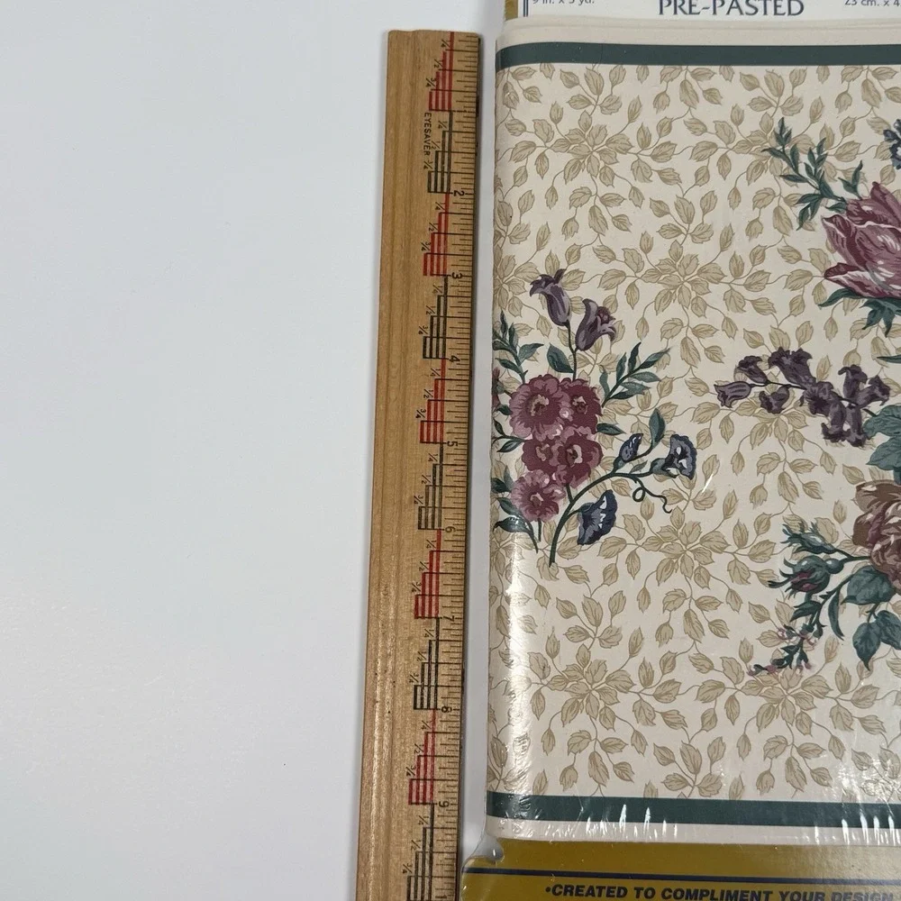Domestications Wallpaper Border 9 Inch 5 Yards Pre-Pasted Heirloom Floral Flower